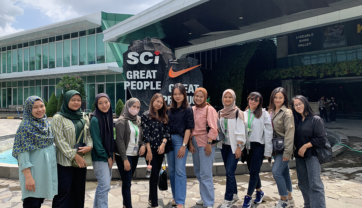Dua Peran Satu Tujuan